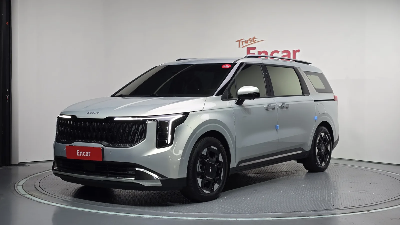 2025 Kia Carnival