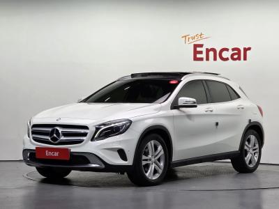 2015 Mercedes-Benz GLA-Class