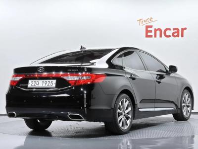 2015 Hyundai Grandeur