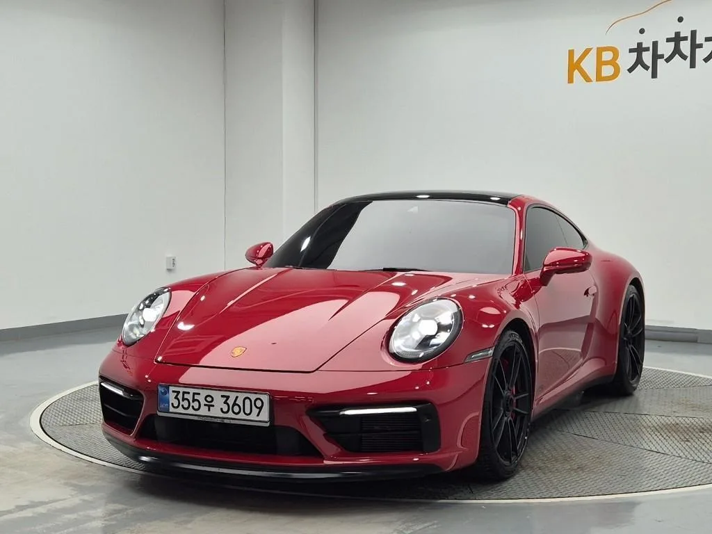 2023 Porsche 911
