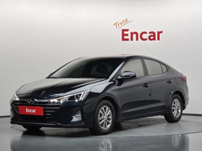 2019 Hyundai Elantra