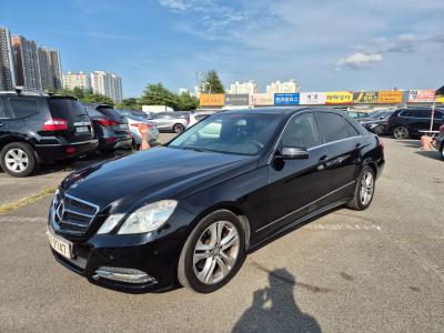 2011 Mercedes-Benz E-Class