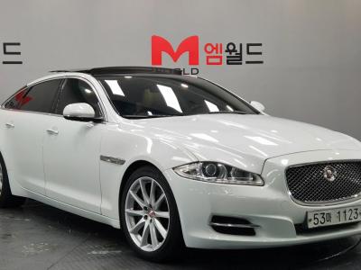 2014 Jaguar XJ