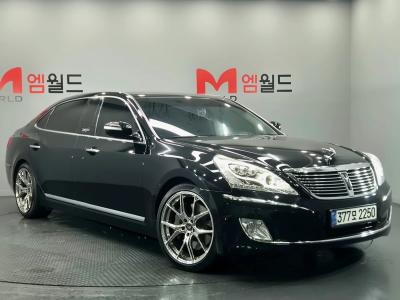 2012 Hyundai Equus