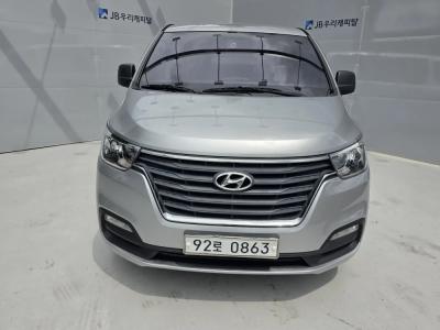 2019 Hyundai Starex