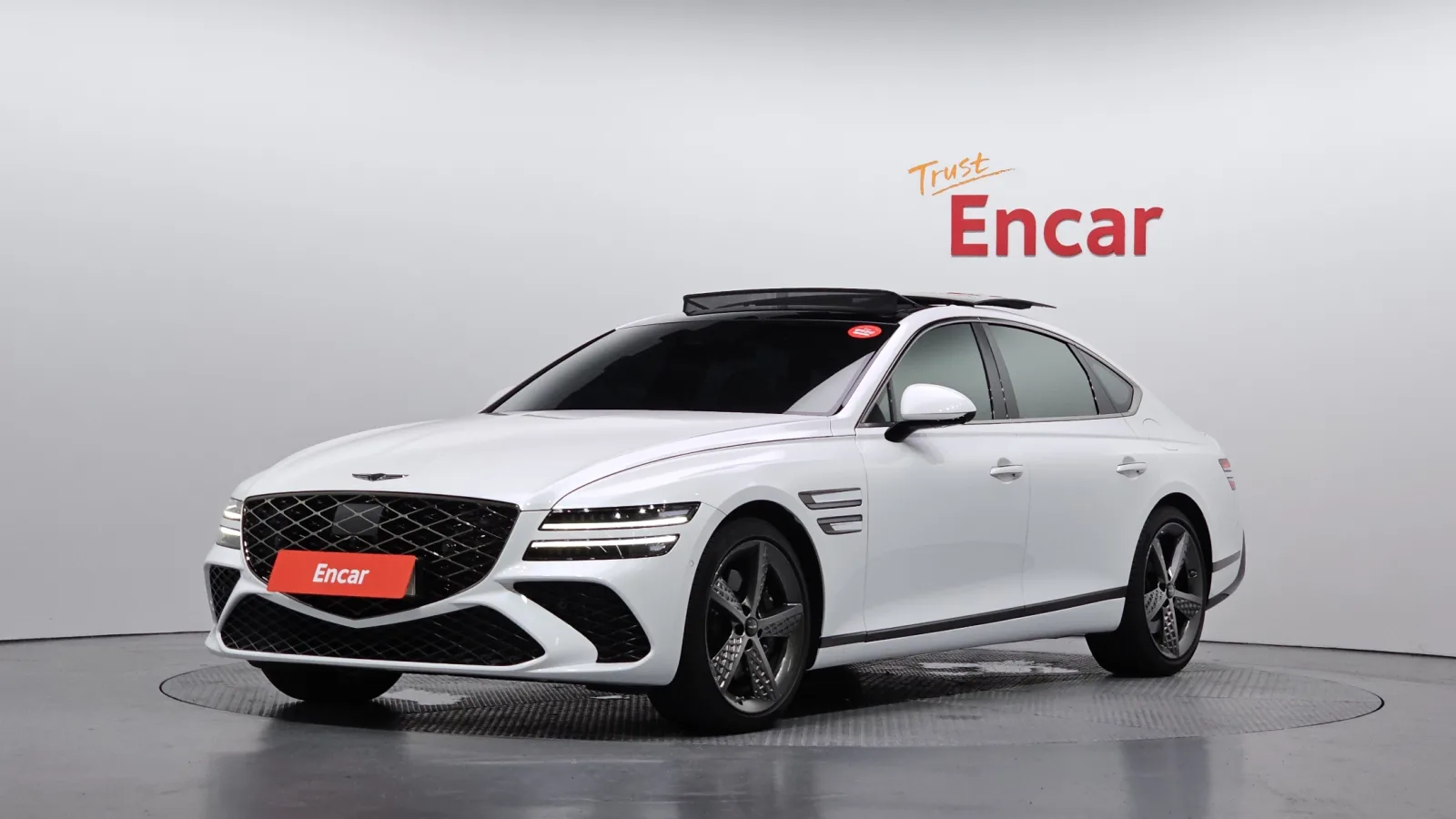 2025 Genesis G80