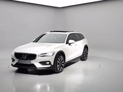 2024 Volvo V60
