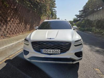 2025 Genesis GV70