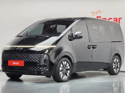 2022 Hyundai Staria