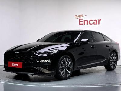 2022 Kia K8