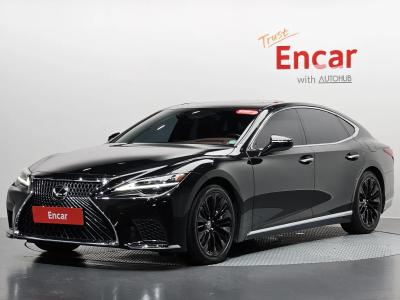 2023 Lexus LS