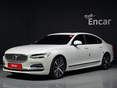 2023 Volvo S90