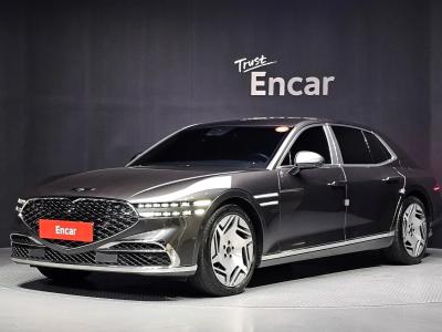 2023 Genesis G90