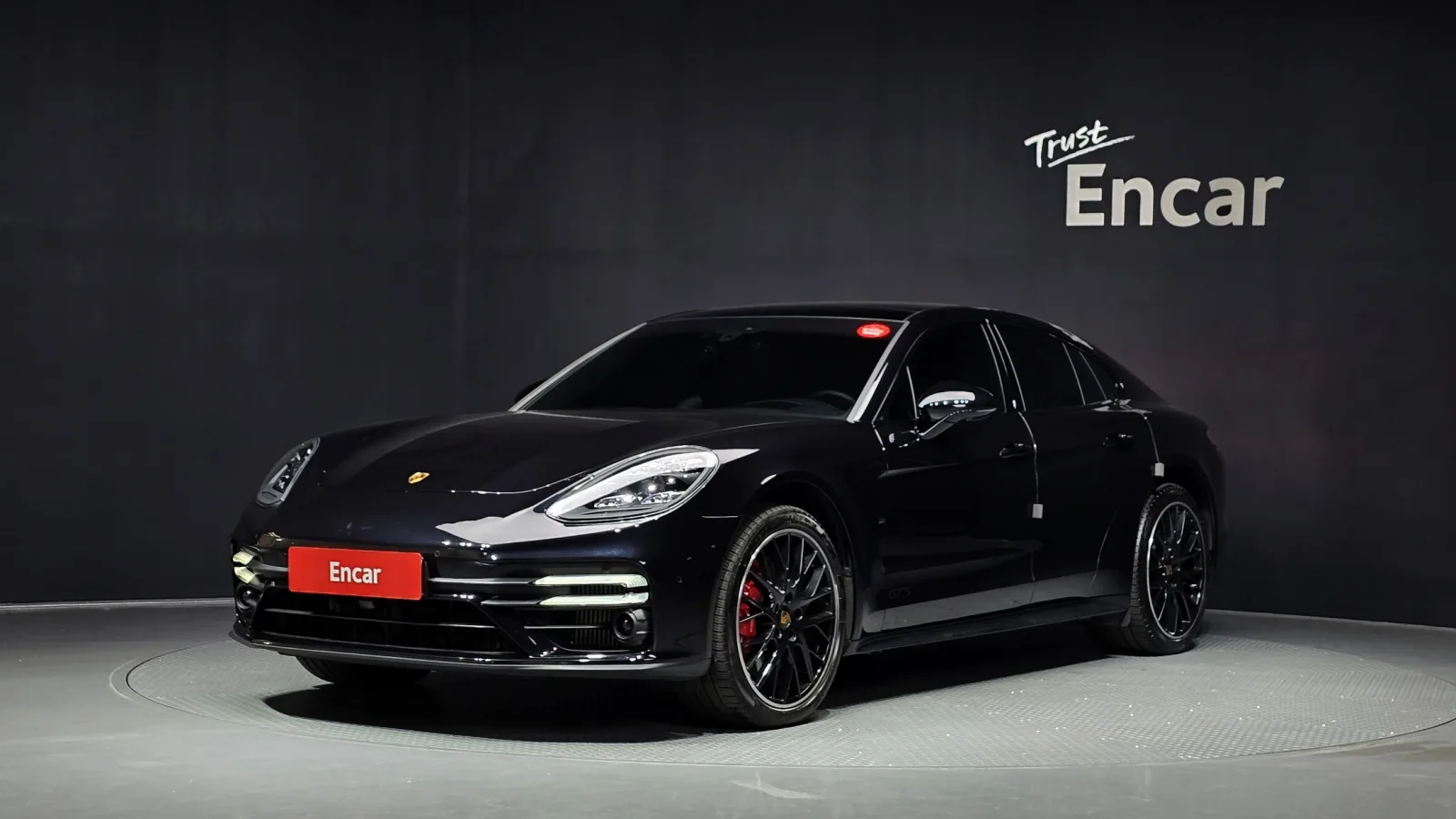 2023 Porsche Panamera