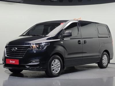 2021 Hyundai Starex