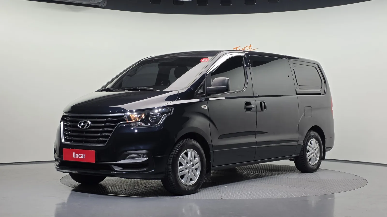 2021 Hyundai Starex