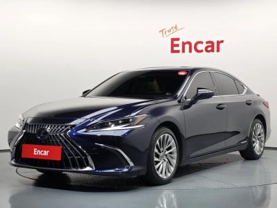 2022 Lexus ES