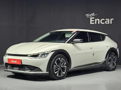 2023 Kia EV6