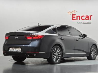 2017 Kia K7