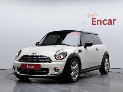 2012 MINI Cooper