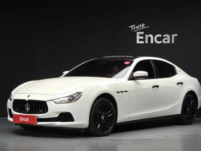 2017 Maserati Ghibli