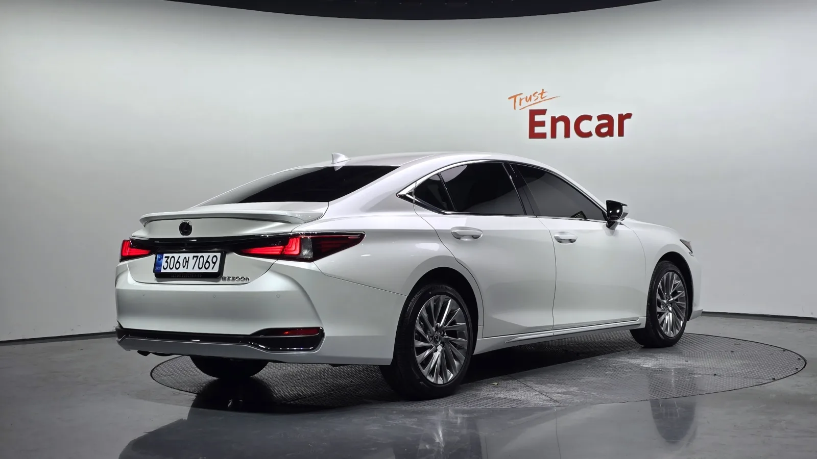 2026 Lexus ES