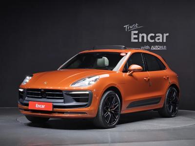 2023 Porsche Macan