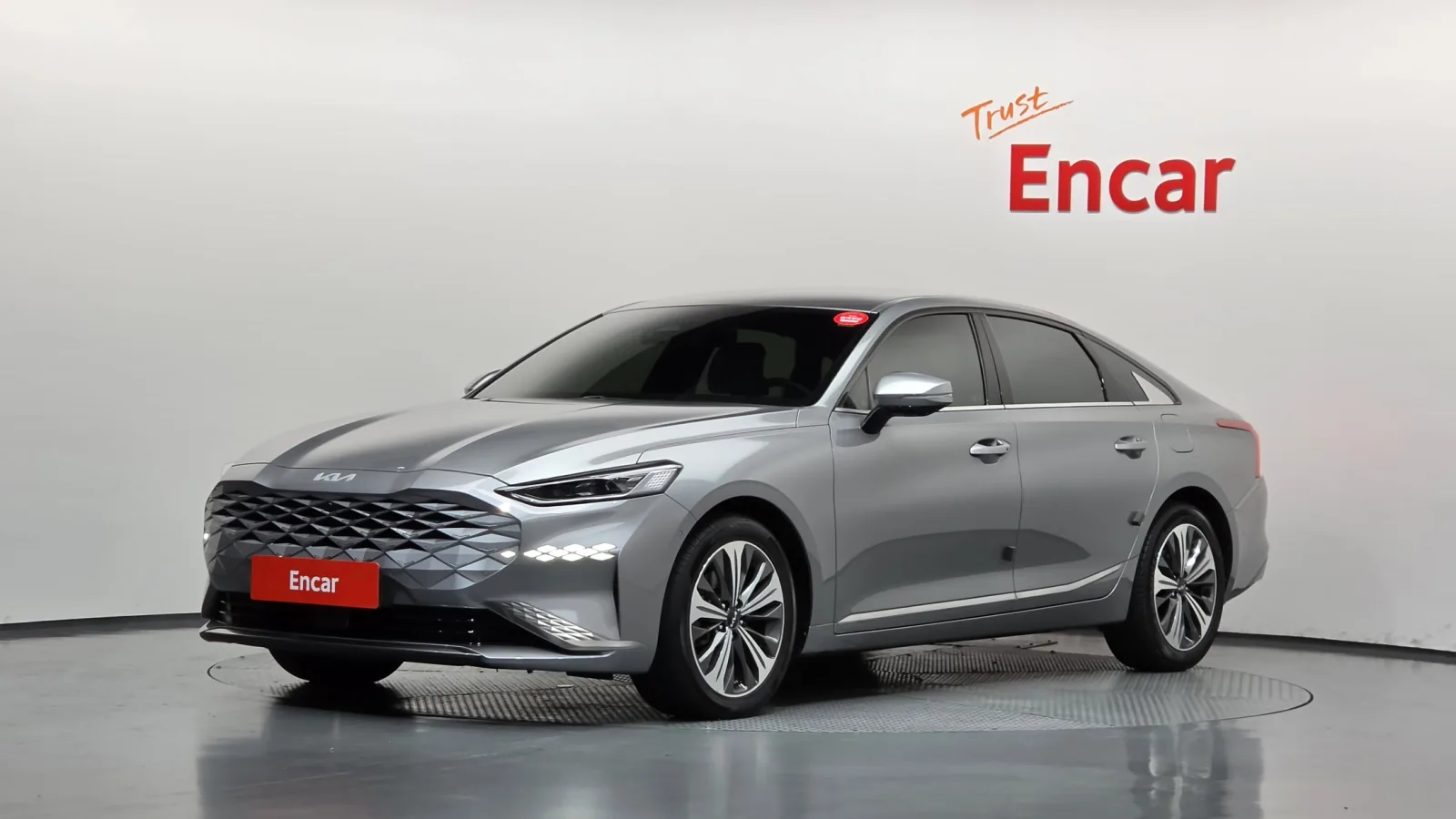 2022 Kia K8
