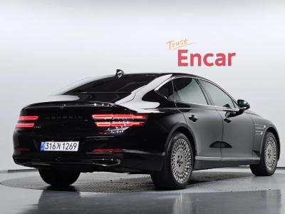 2022 Genesis G80