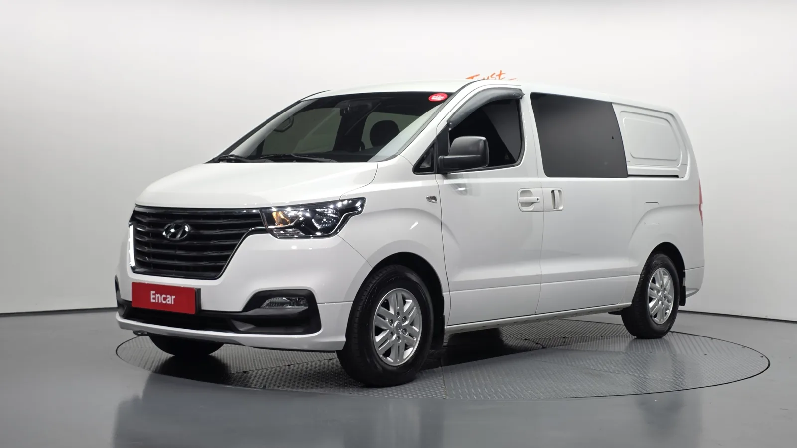 2021 Hyundai Starex