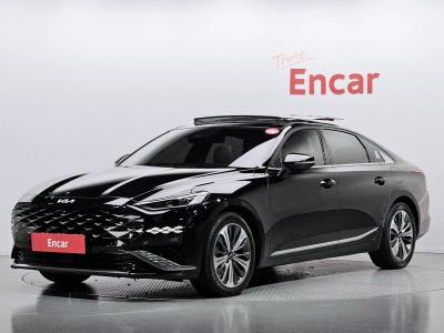 2022 Kia K8