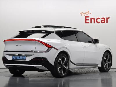 2023 Kia EV6