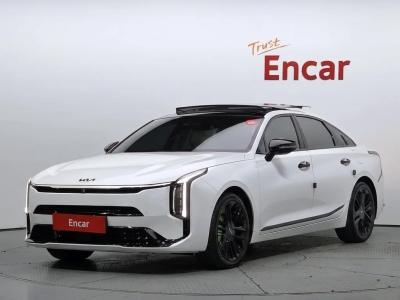 2025 Kia K8