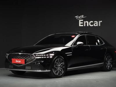 2025 Genesis G90