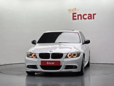 2011 BMW 3-Series