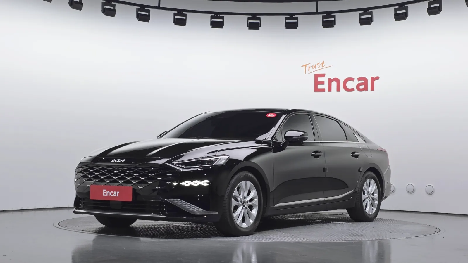 2023 Kia K8