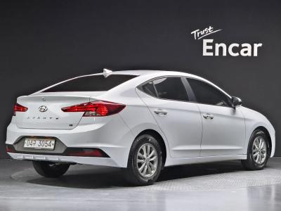 2020 Hyundai Elantra