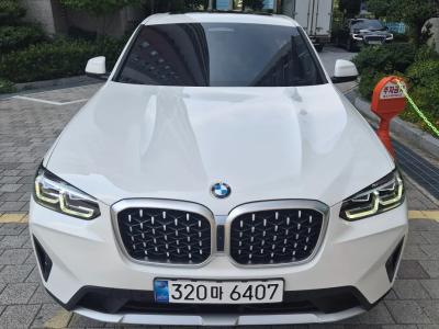 2025 BMW X4