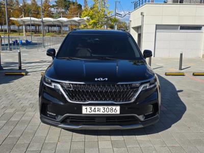 2023 Kia Carnival