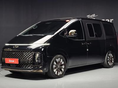 2023 Hyundai Staria