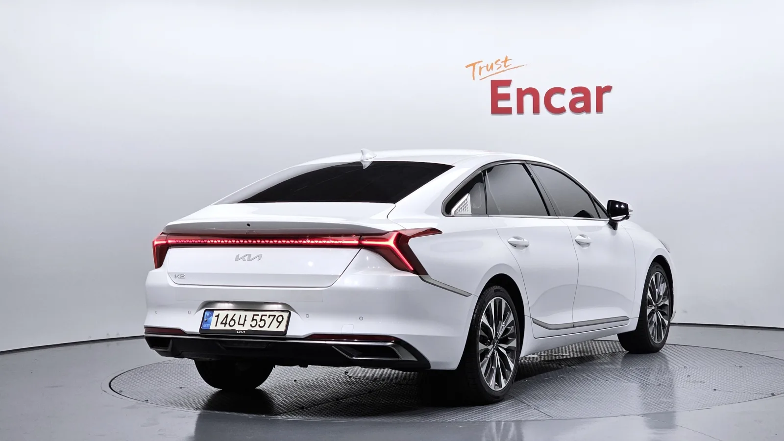 2022 Kia K8
