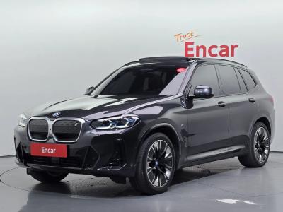 2024 BMW iX3