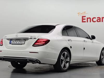 2018 Mercedes-Benz E-Class