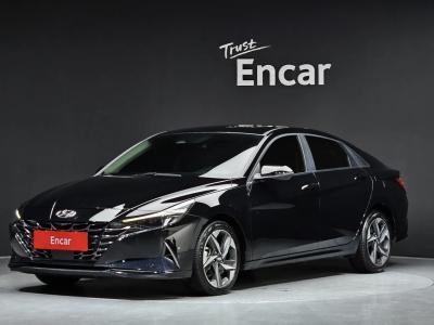 2022 Hyundai Elantra