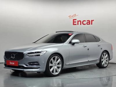 2019 Volvo S90
