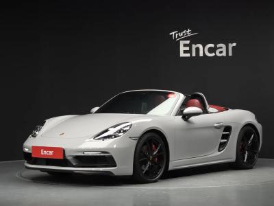 2018 Porsche 718