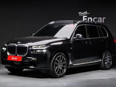 2024 BMW X7