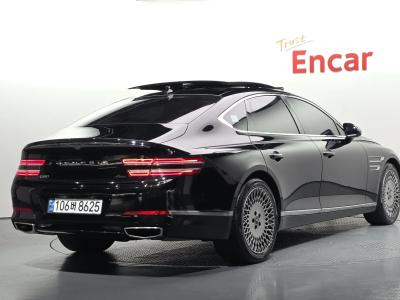2022 Genesis G80