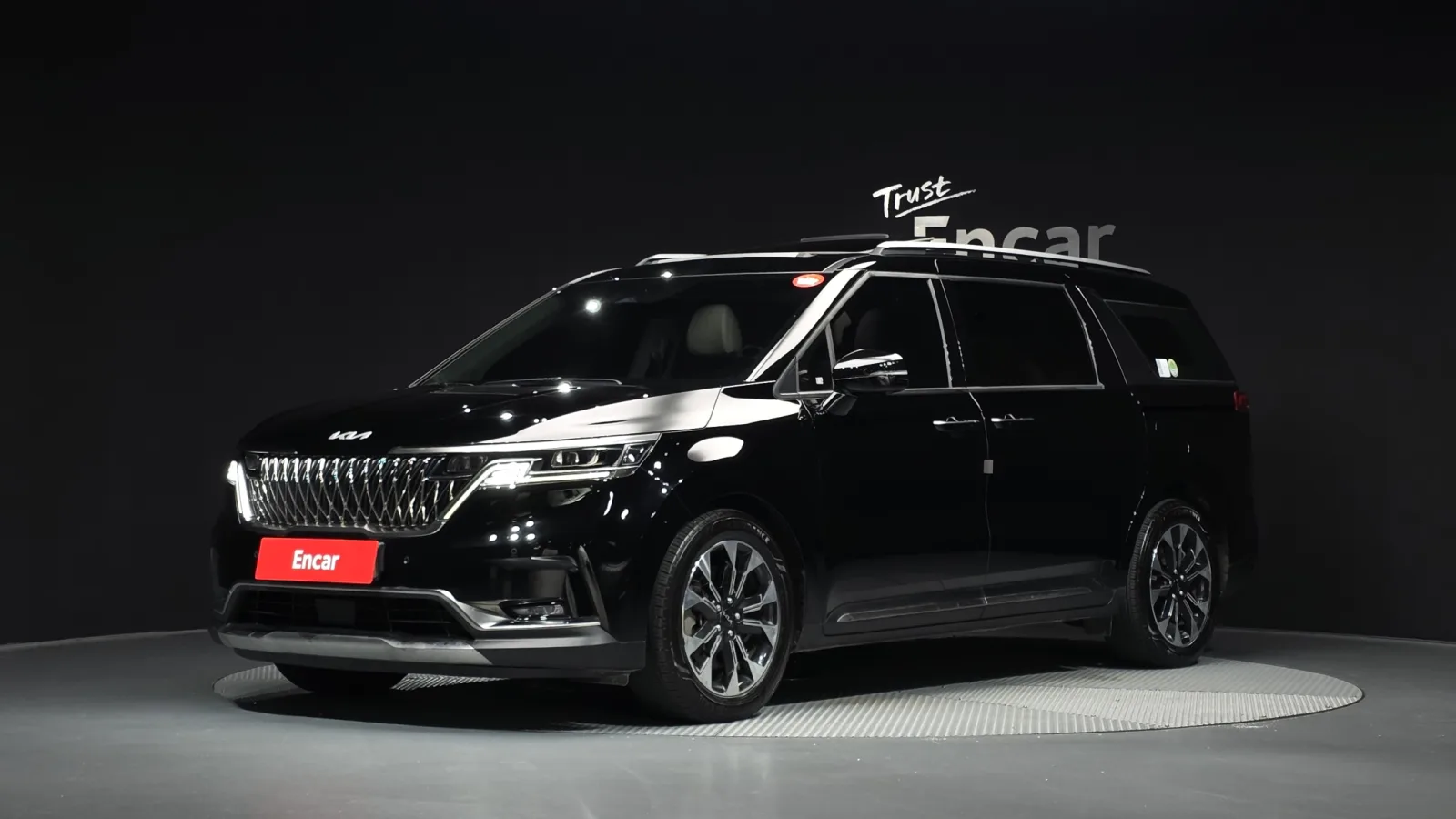 2023 Kia Carnival