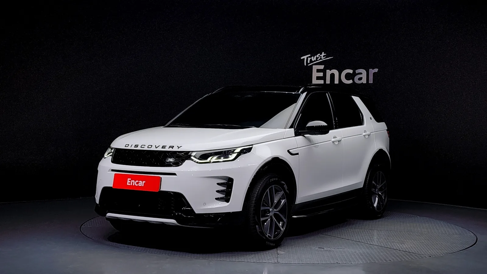 2025 Land Rover Discovery Sport